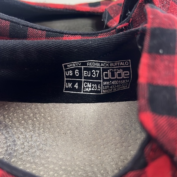 Heydudes - Picture 2 of 4